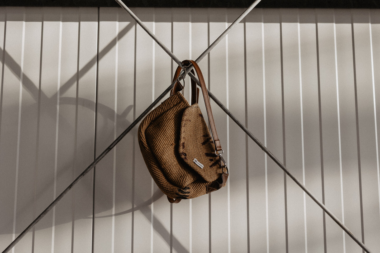 Geflochtene Tasche der Eigenmarke Rusticarum